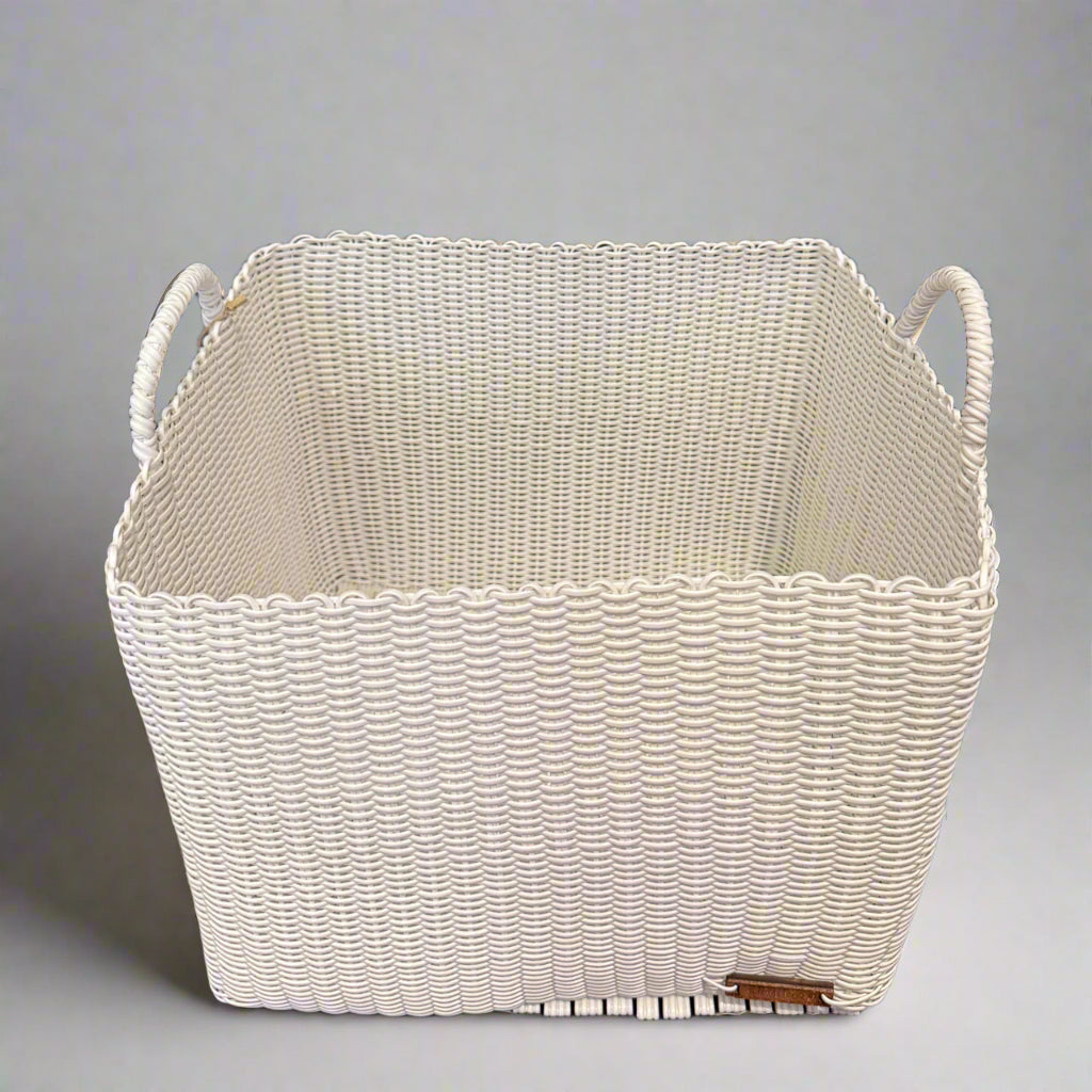 White woven basket with handles 