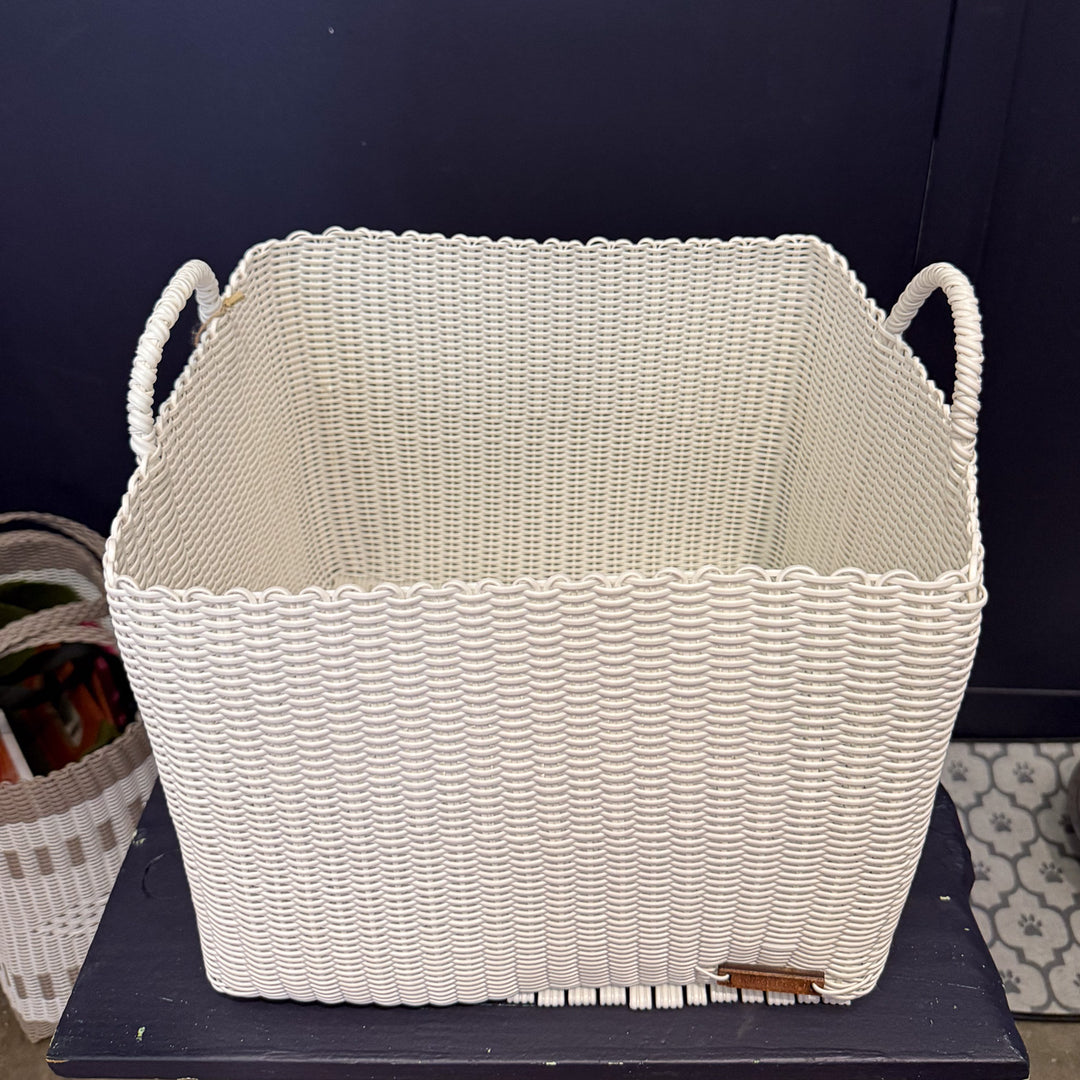XL boxi storage bins