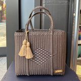 cesta tote ~ medium ~ solid ~ unlined