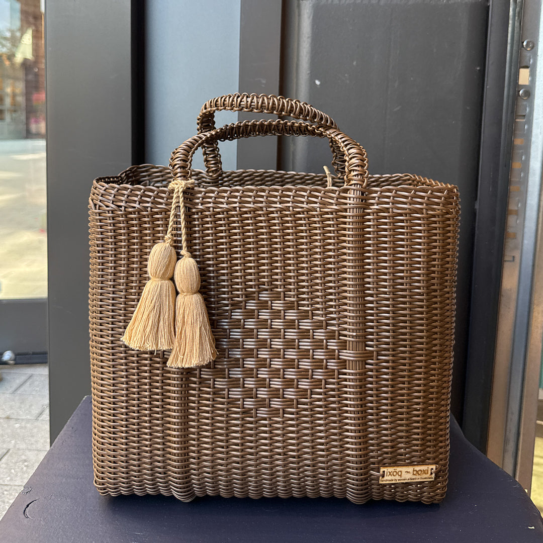 cesta tote ~ medium ~ solid