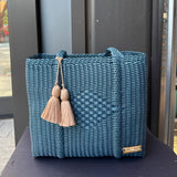 cesta tote ~ medium ~ solid ~ unlined