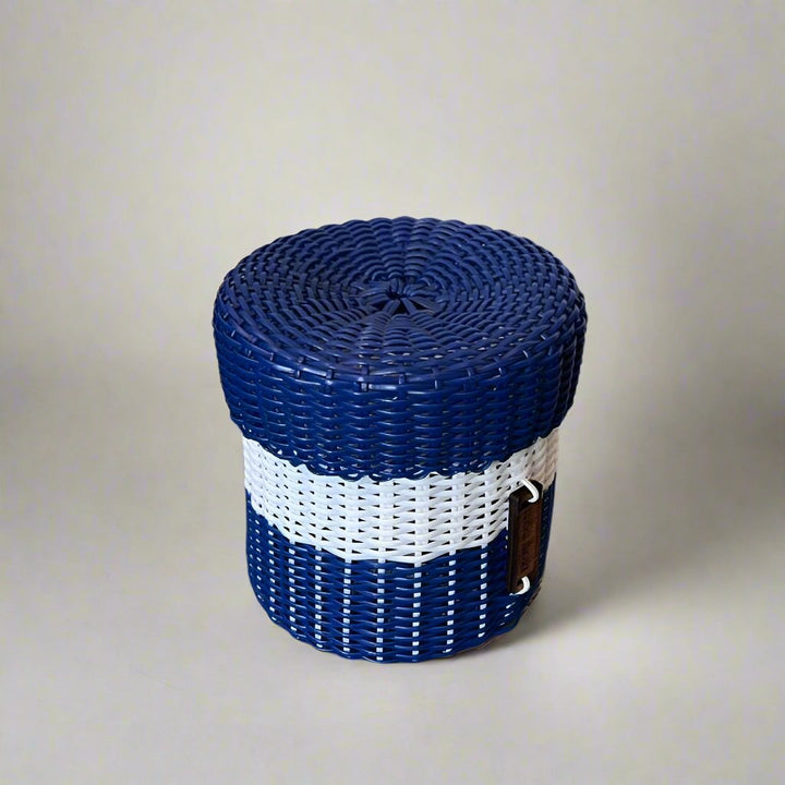 (wholesale) round 'catch all' with lid ~ 2 color block