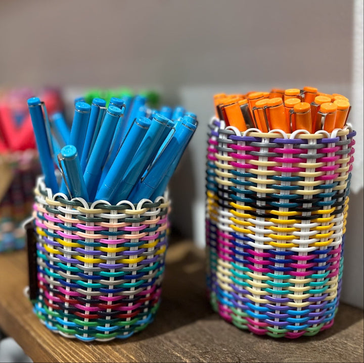 desktop cup ~ multicolor