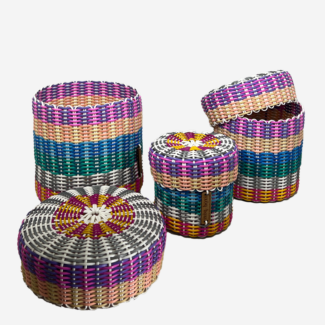 (wholesale) round 'catch all' with lid ~ multicolor stripes