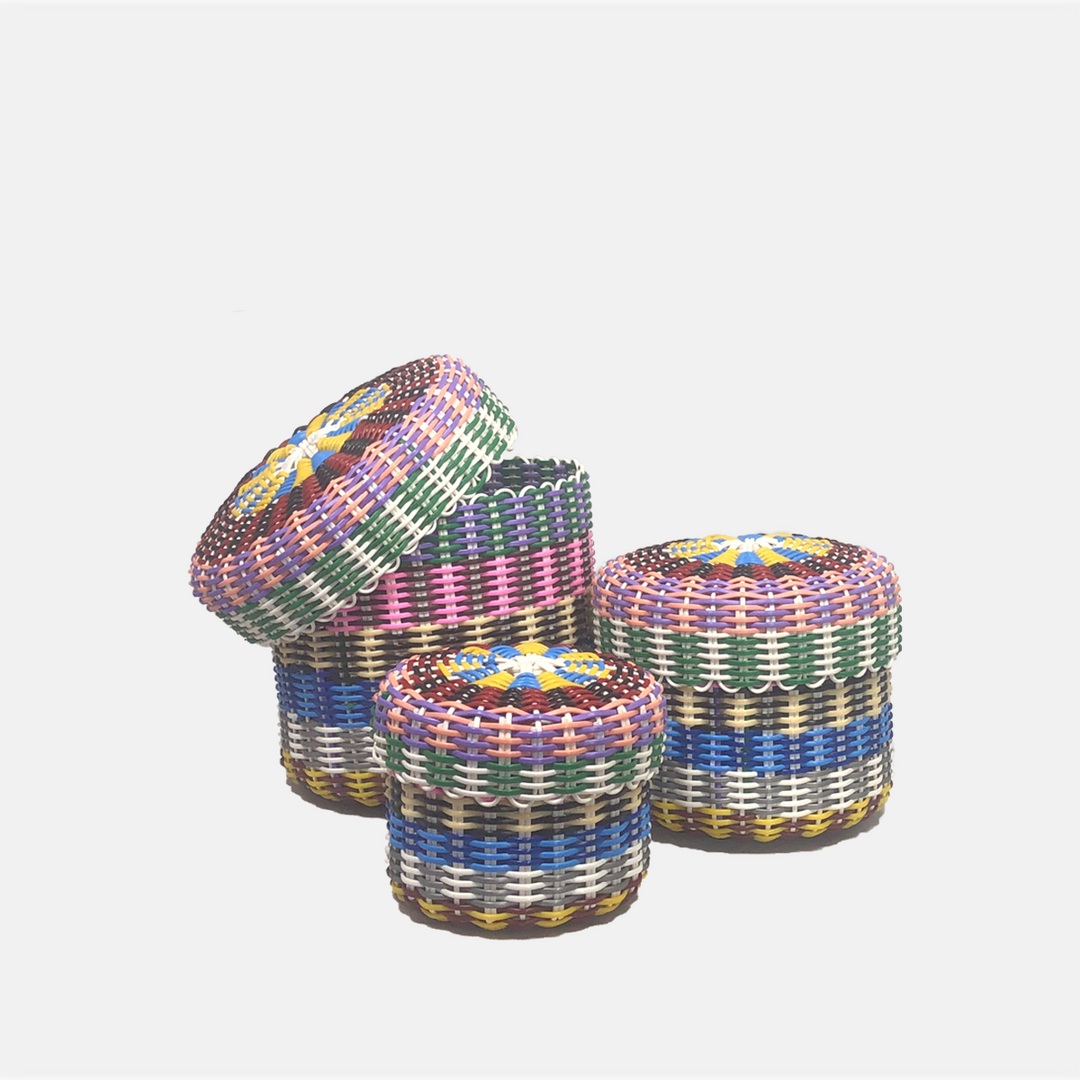 (wholesale) round 'catch all' with lid ~ multicolor stripes