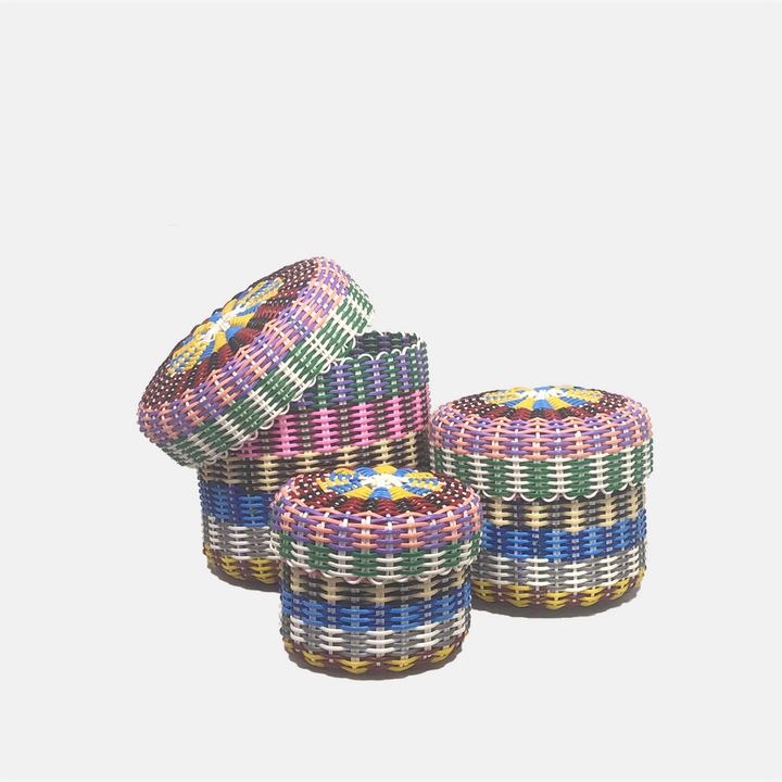 (wholesale) round 'catch all' with lid ~ multicolor stripes