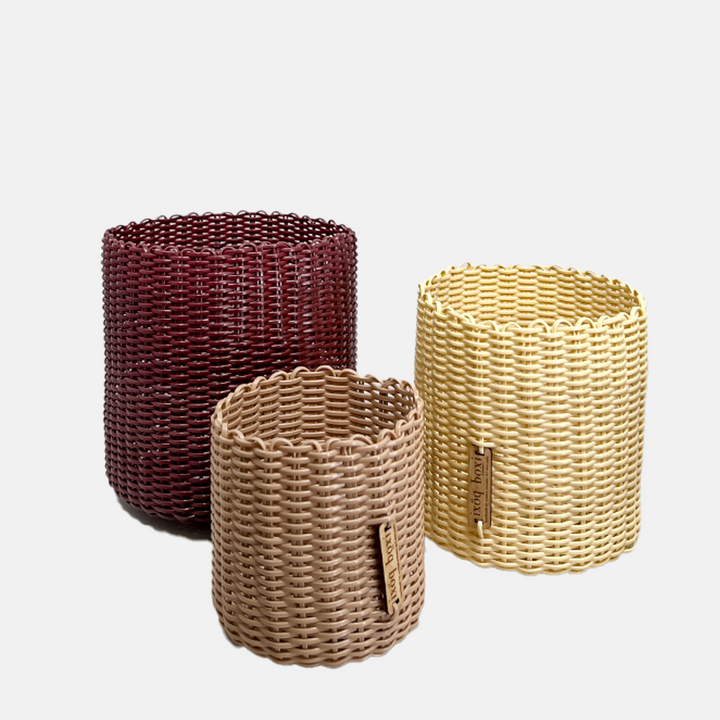 round 'catch all' / plant pots ~ single color