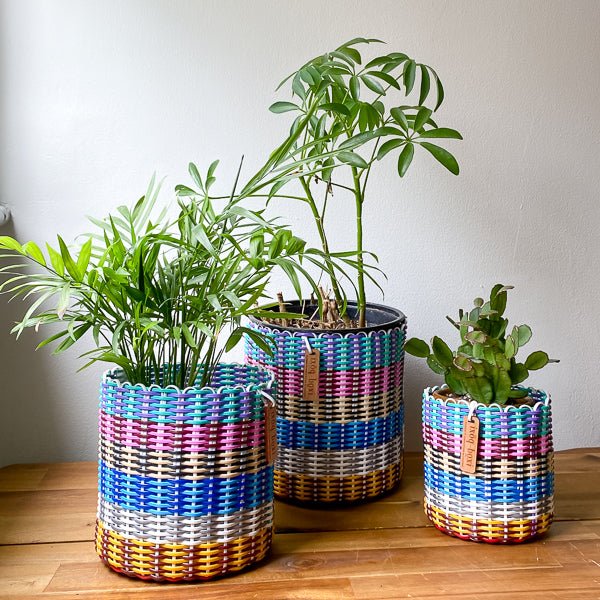 (wholesale) round 'catch all' / planters ~ multicolor stripes