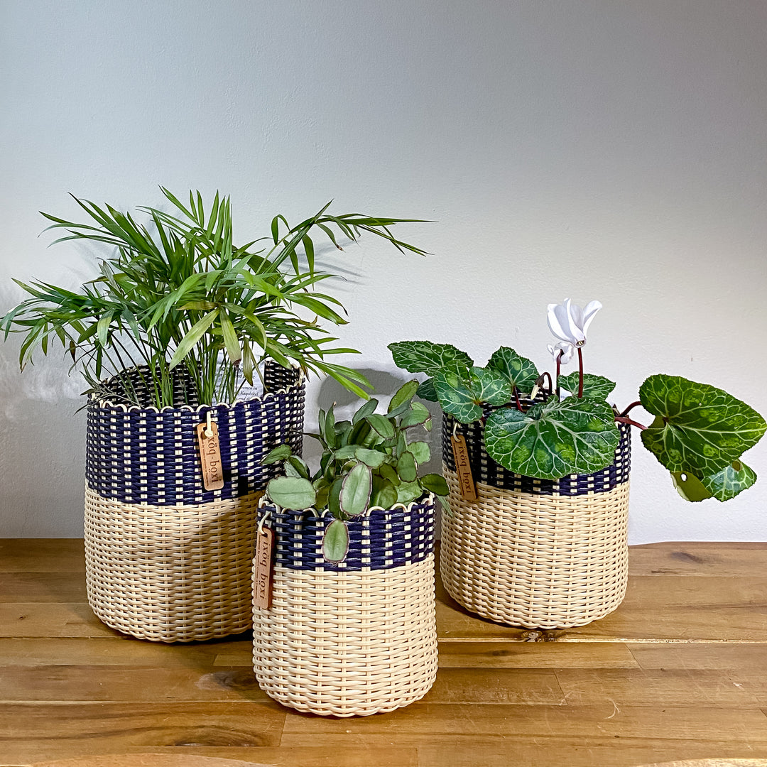 round 'catch all' / plant pots - custom
