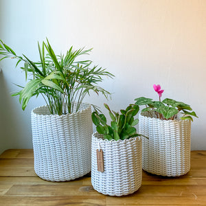 round 'catch all' / planters ~ single color